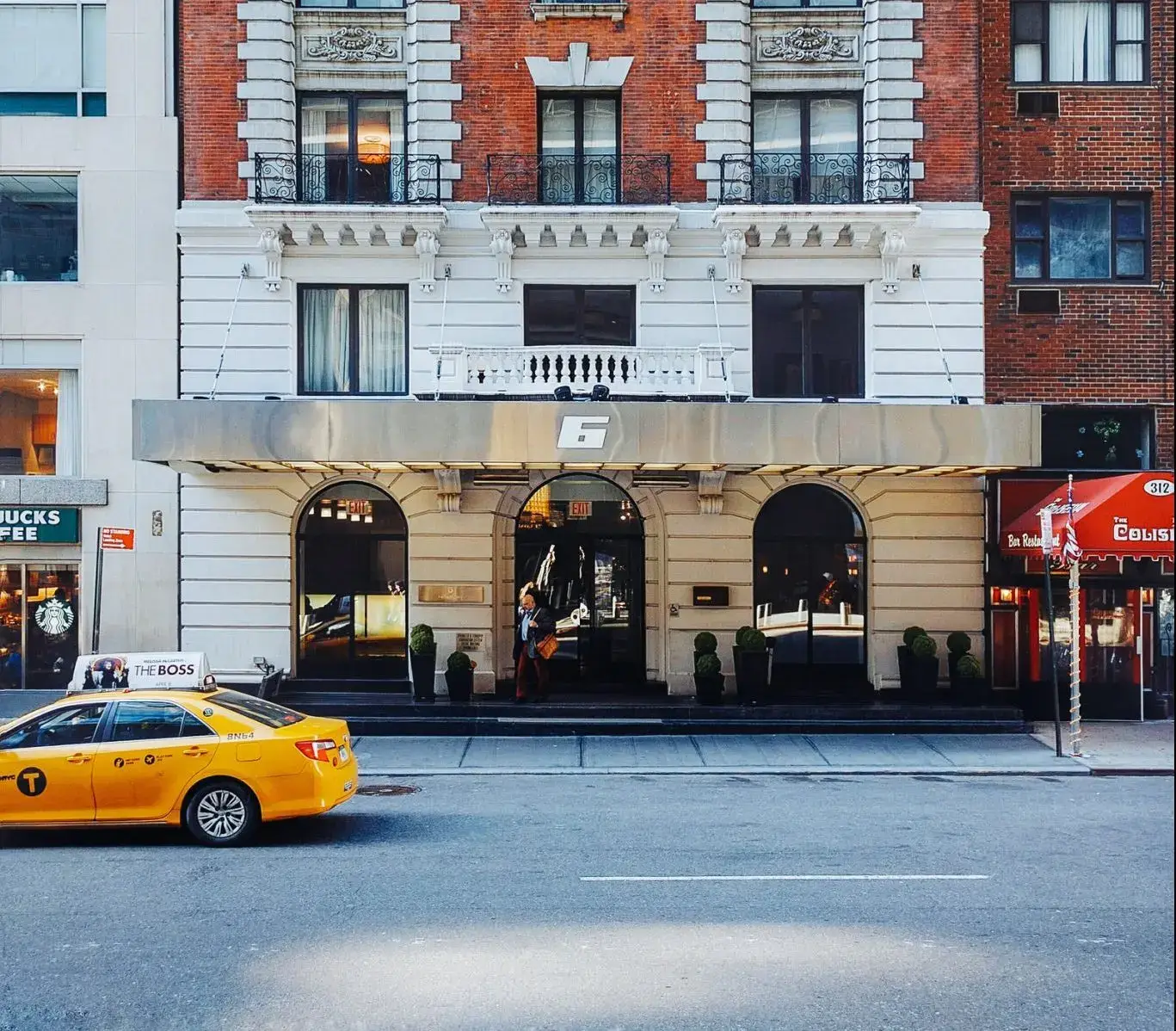 6 Columbus – Central Park Hotel