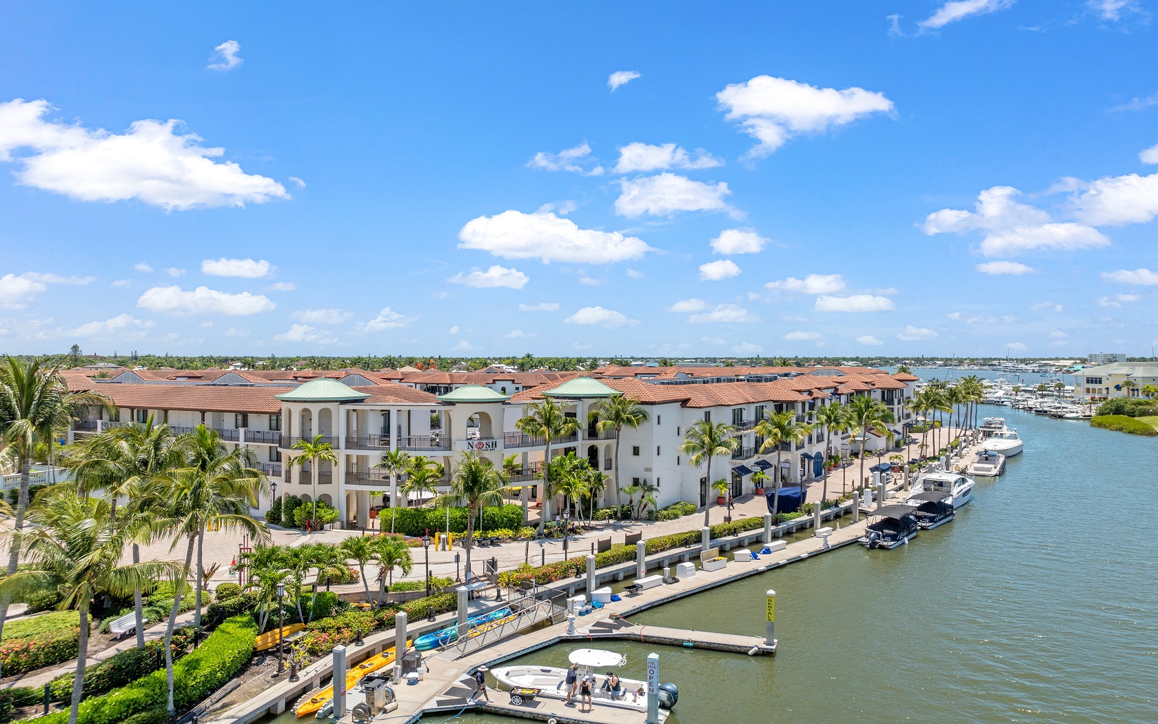 Naples Bay Resort & Marina