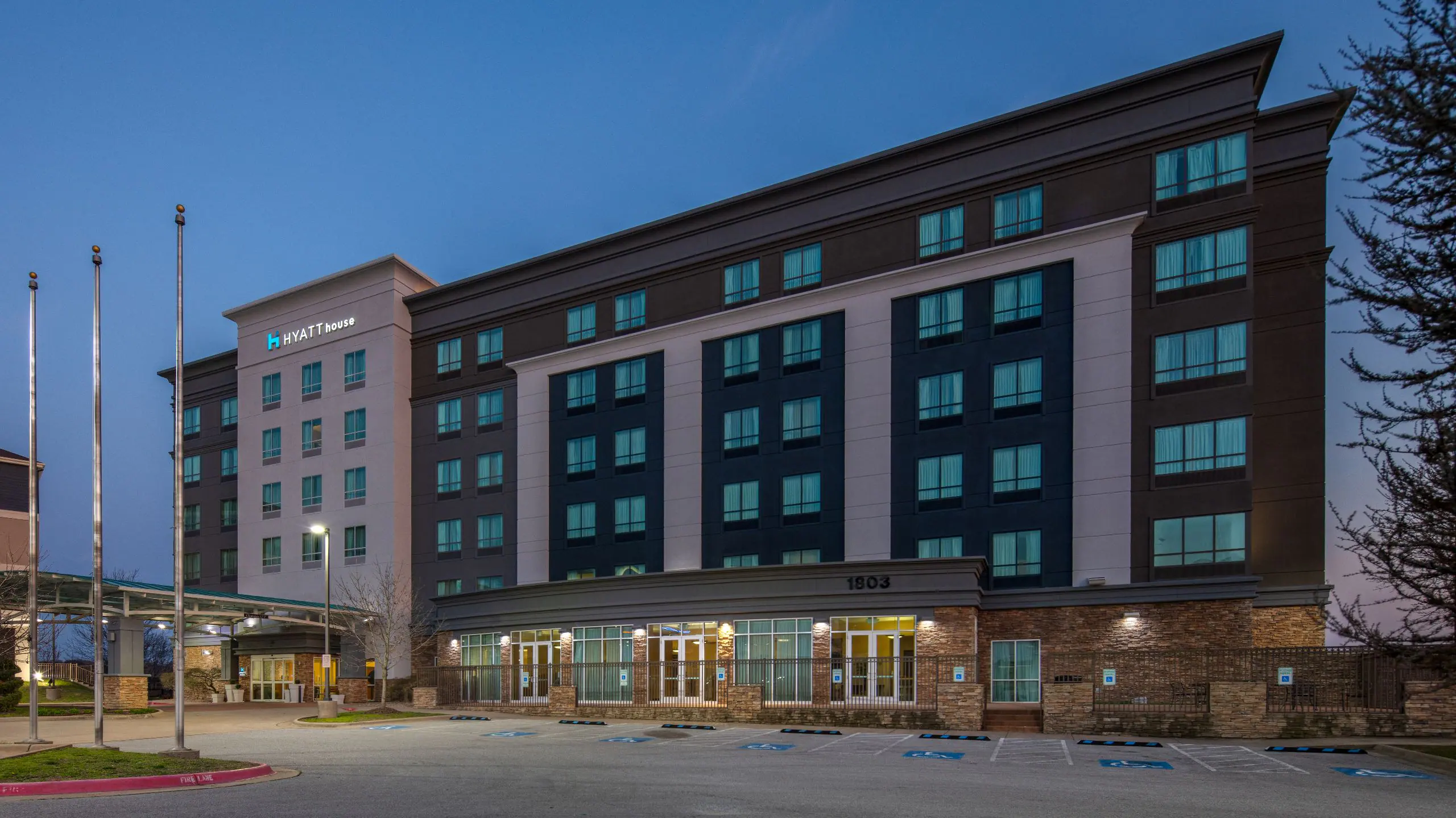 Hyatt Pl Roberts Bentonville