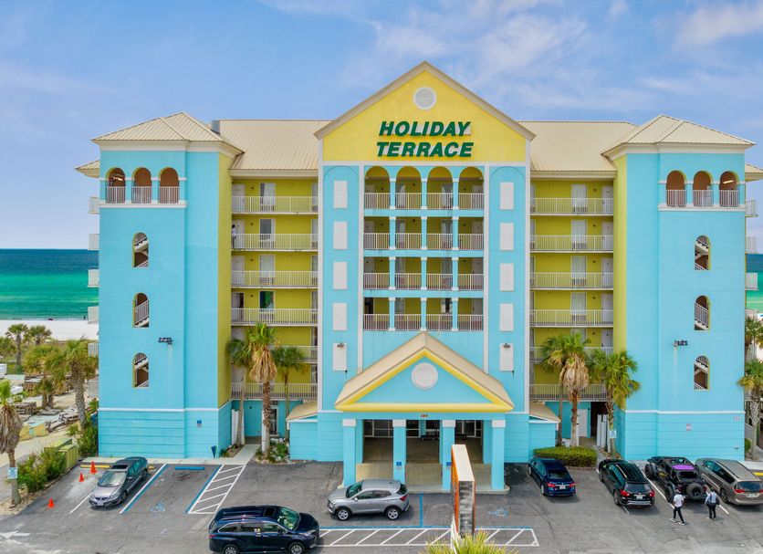 Holiday Terrace Beachfront Hotel, a By The Sea Resort