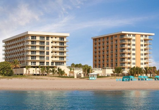 La Costa Beach Club Resort