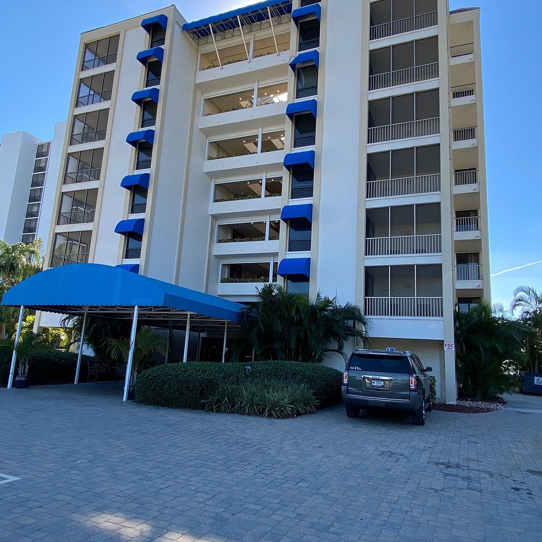 Hilton Grand Vacations Seawatch on the Beach