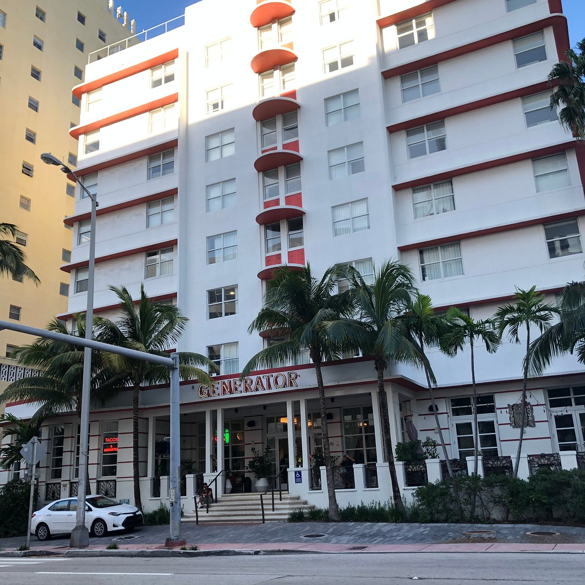 Hotel Rendale Miami
