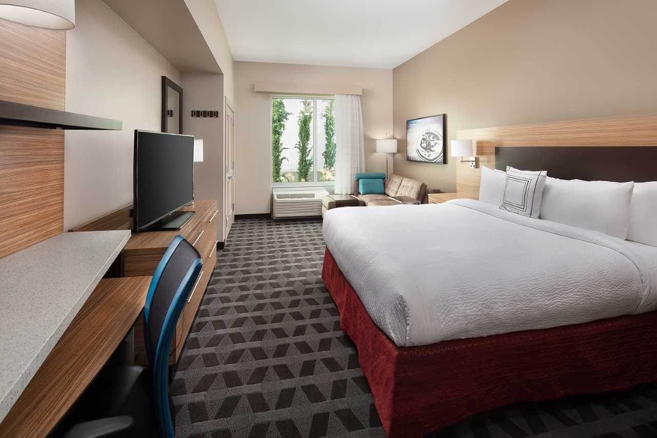 TownePlace Suites by Marriott San Diego Downtown
