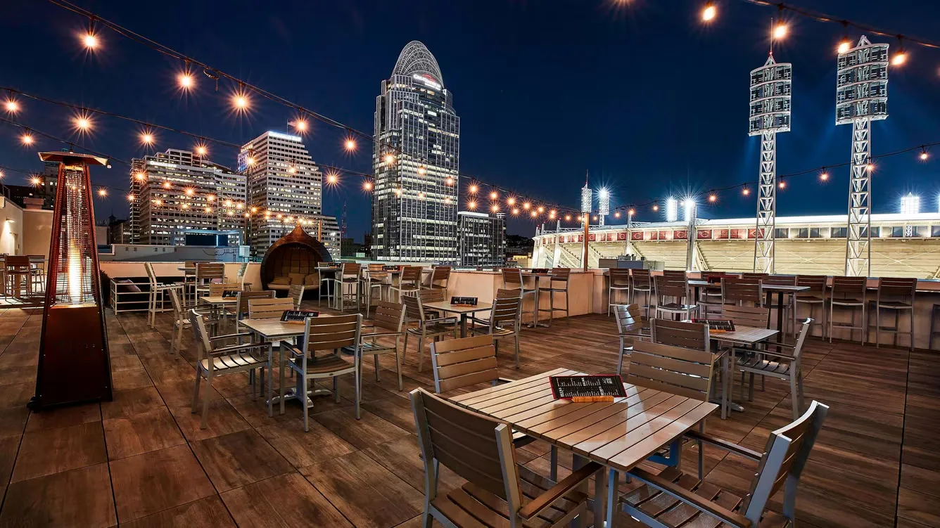 AC Hotel Cincinnati at The Banks