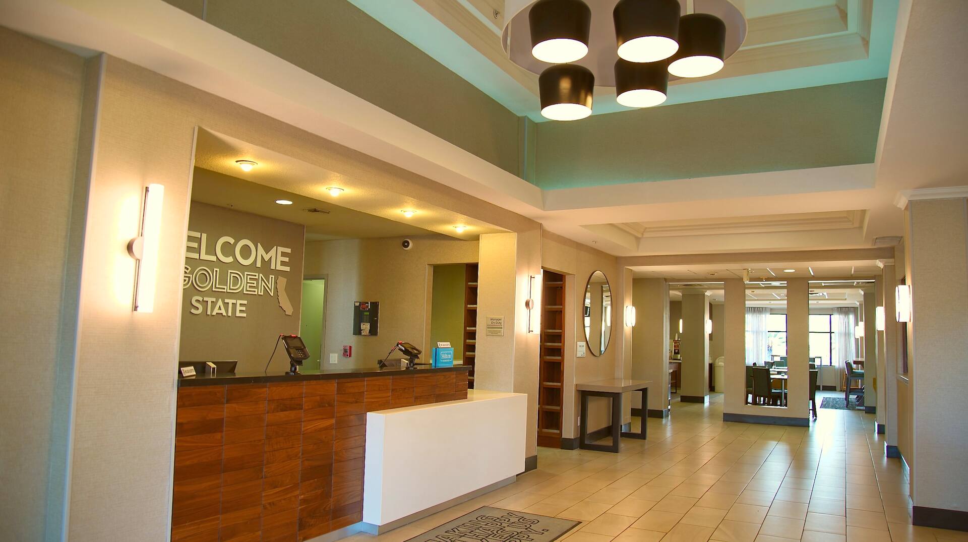 Hampton Suites Cathedral City
