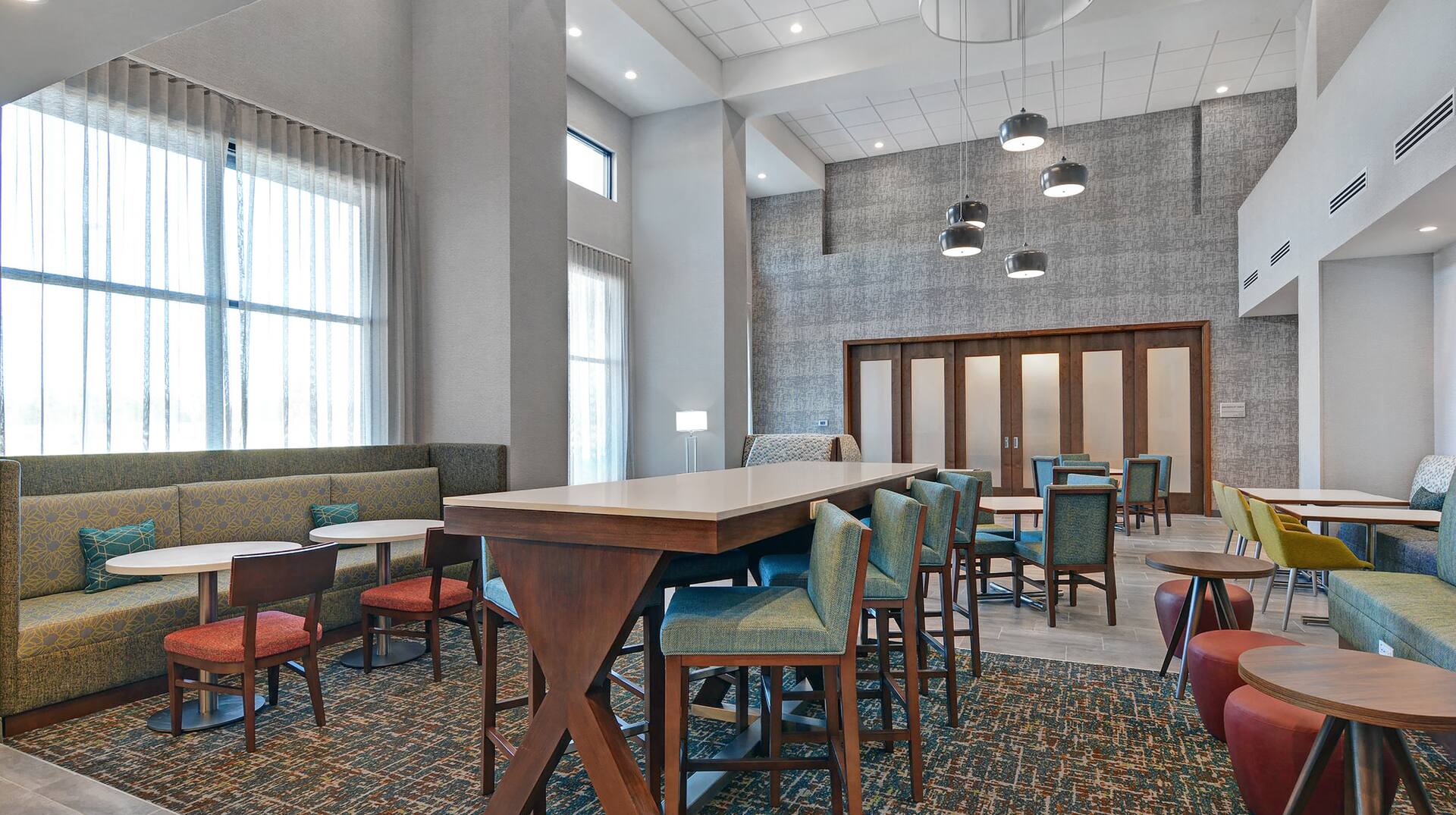 Hampton Suites Middleburg