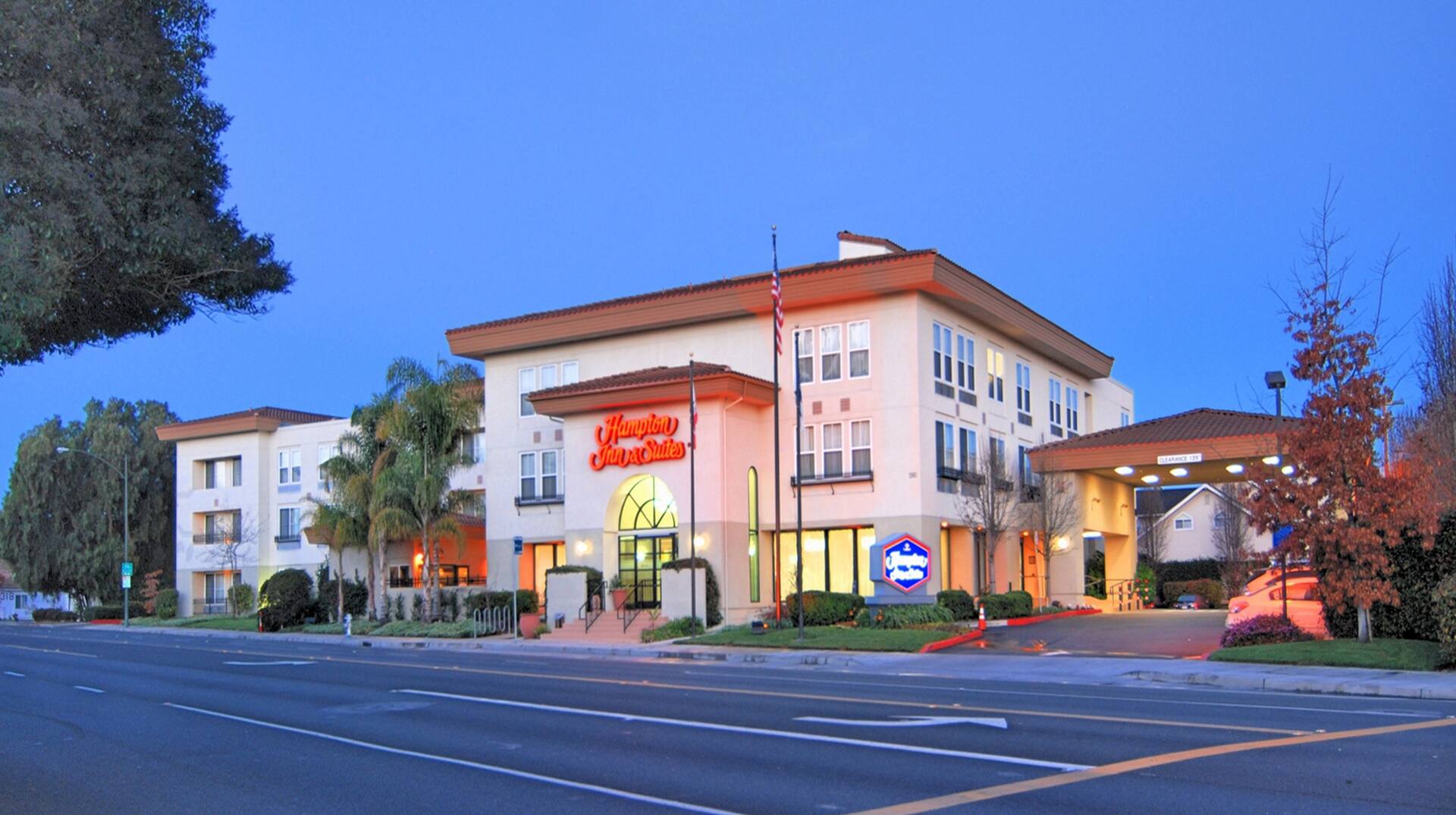Hampton Suites Mountain View