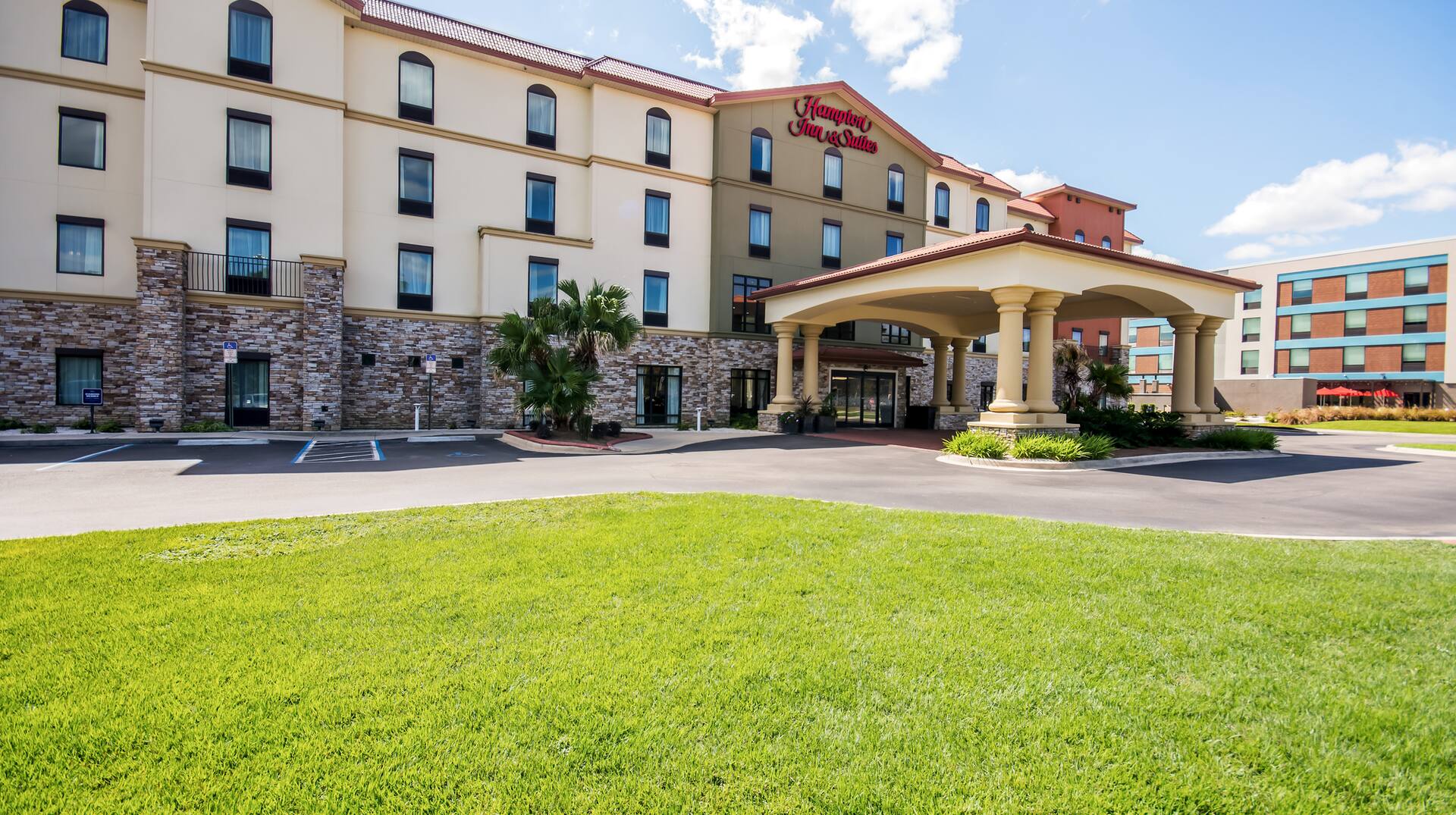 Hampton Suites Pensacola I 10 Pine Forest Road