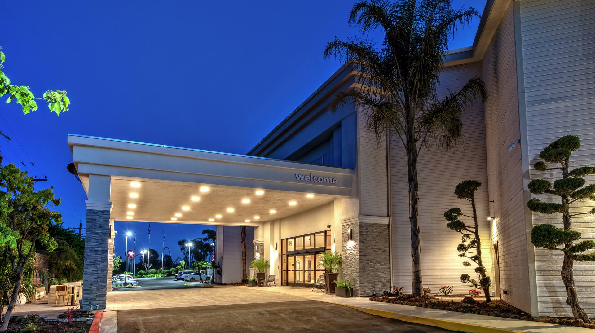Hampton Vallejo