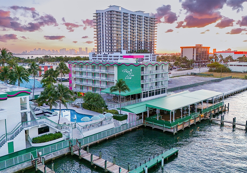 Palm Tree Club Miami Hotel