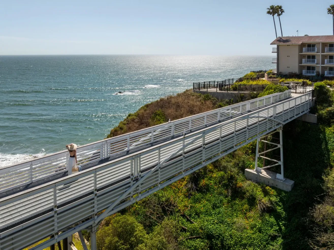 Shore Cliff Hotel