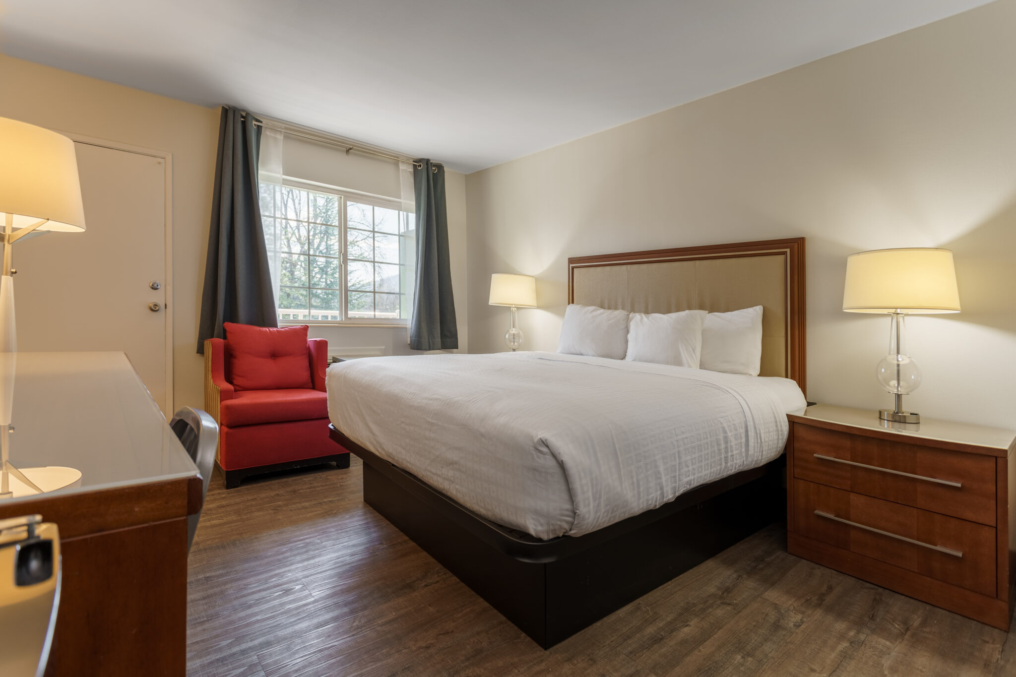 TERMINATED – Riverfront Inn Roseburg